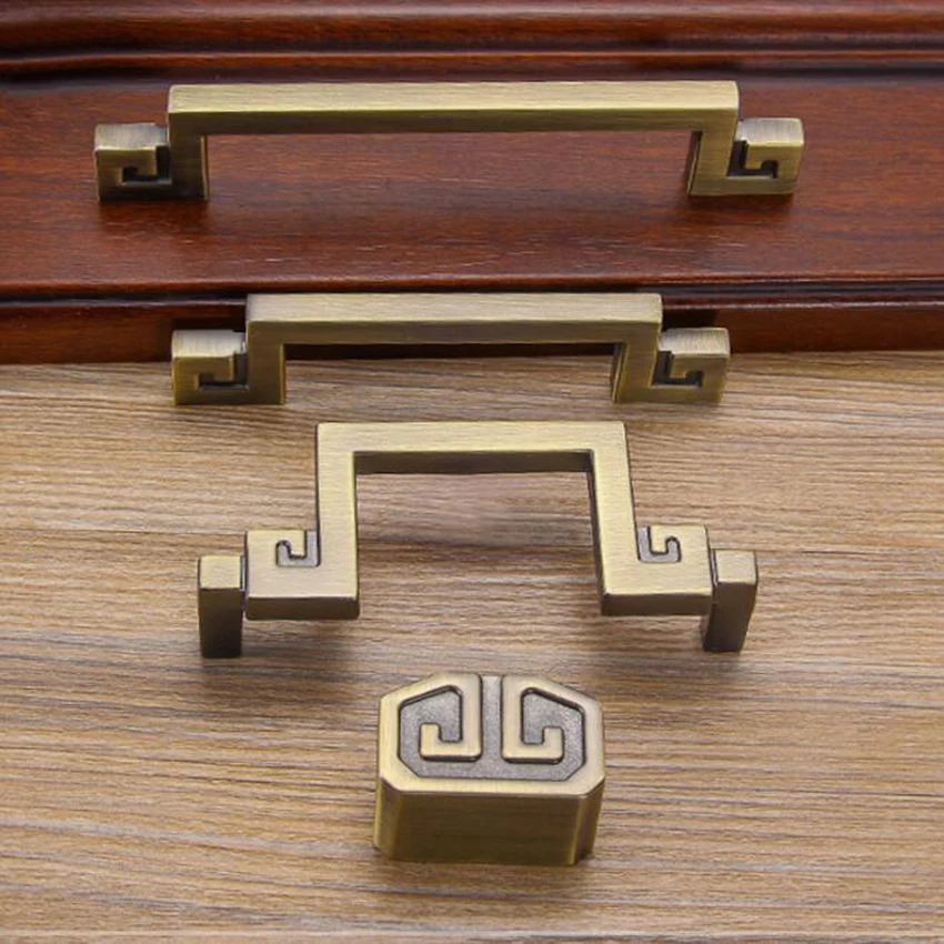 Vintage Bronze Flower Door Pulls for Furniture Hardware Accessories Cupboard Wardrobe Handles Drawer Cabinet Door Handles Knobs
Vintage Bronze Flower Door Pulls for Furniture Hardware Accessories Cupboard Wardrobe Handles Drawer Cabinet Door Handles Knobs