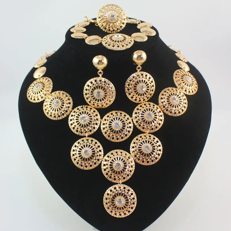 Women Costume Jewelry Gold Color Fashion Nigerian Wedding African Beads Round Pendant Crystal Choker Statement Jewelry Set
Women Costume Jewelry Gold Color Fashion Nigerian Wedding African Beads Round Pendant Crystal Choker Statement Jewelry Set