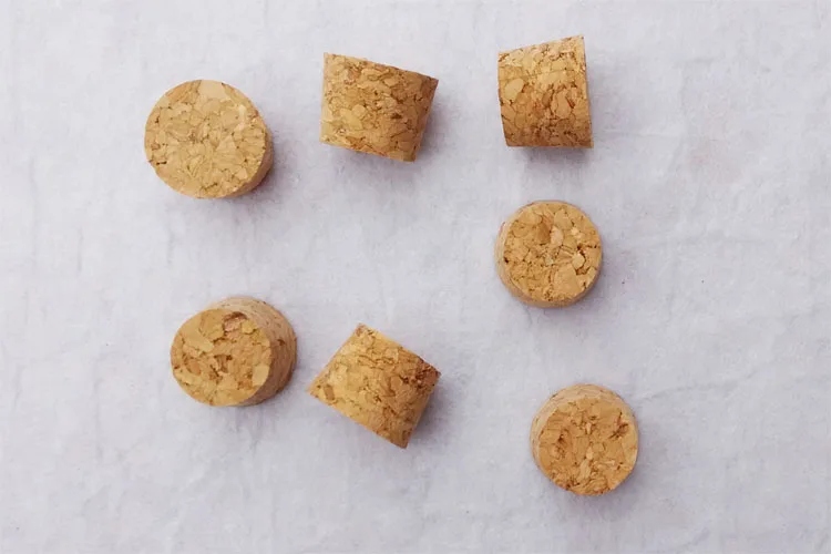 22x18x17mm Glass Bottle Seal Caps Bottle Stopper Cork Test Tube Wood Plug Free shipping
22x18x17mm Glass Bottle Seal Caps Bottle Stopper Cork Test Tube Wood Plug Free shipping