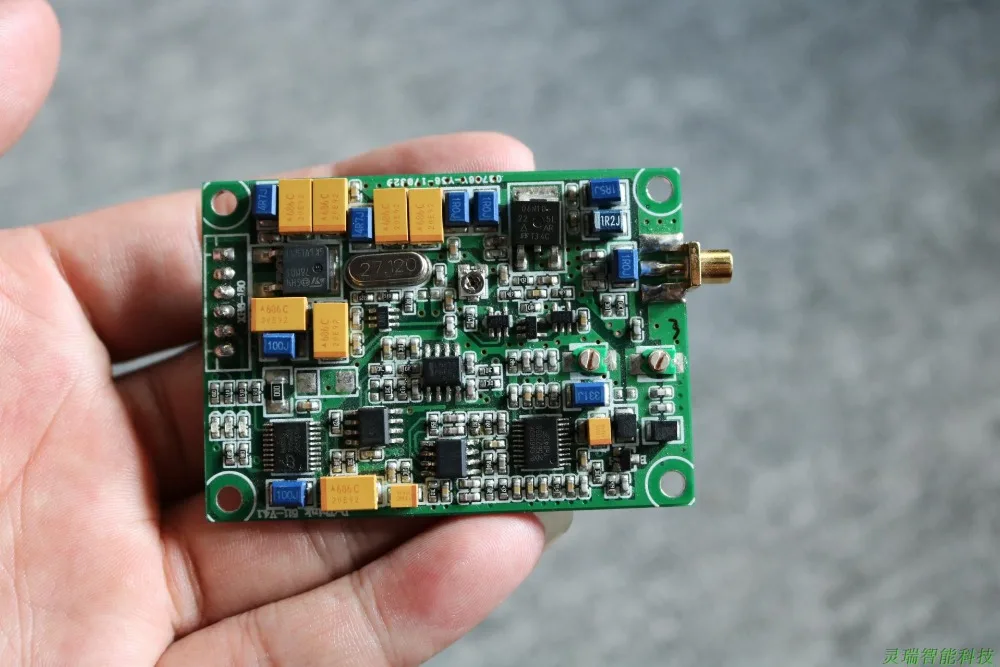 LINKRFID inventory settlement RFID read and write module RS232 communication multi label read RFID sensor
LINKRFID inventory settlement RFID read and write module RS232 communication multi label read RFID sensor