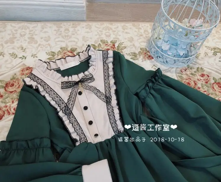 Gothic palace lolita dress vintage lace bowknot kawaii dress o-neck victorian dress kawaii girl gothic lolita op loli cosplay
Gothic palace lolita dress vintage lace bowknot kawaii dress o-neck victorian dress kawaii girl gothic lolita op loli cosplay