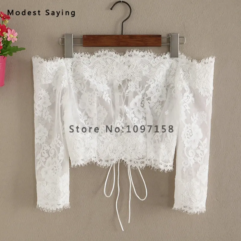 Elegant Ivory Off the Shoulder 3/4 Sleeves Lace Wedding Boleros 2018 Lace Up Women Bridal Capes Jackets Wrap Wedding Accessories
Elegant Ivory Off the Shoulder 3/4 Sleeves Lace Wedding Boleros 2018 Lace Up Women Bridal Capes Jackets Wrap Wedding Accessories