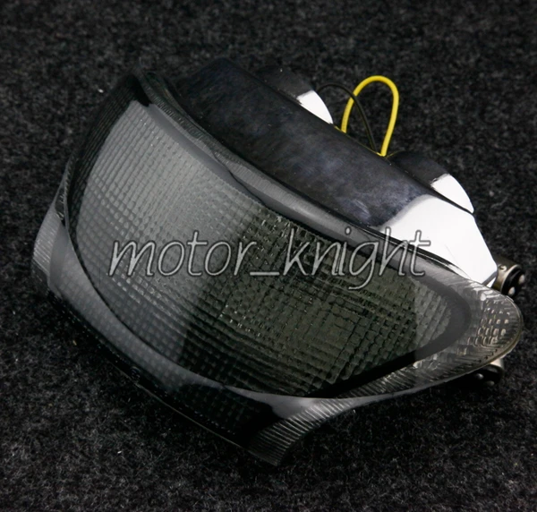 Интегрированный Светодиодный задний фонарь, копченые Сигналы поворота для Triumph Daytona 995, 595 скорость, светильник для мотоцикла 
Интегрированный Светодиодный задний фонарь, копченые Сигналы поворота для Triumph Daytona 995, 595 скорость, светильник для мотоцикла