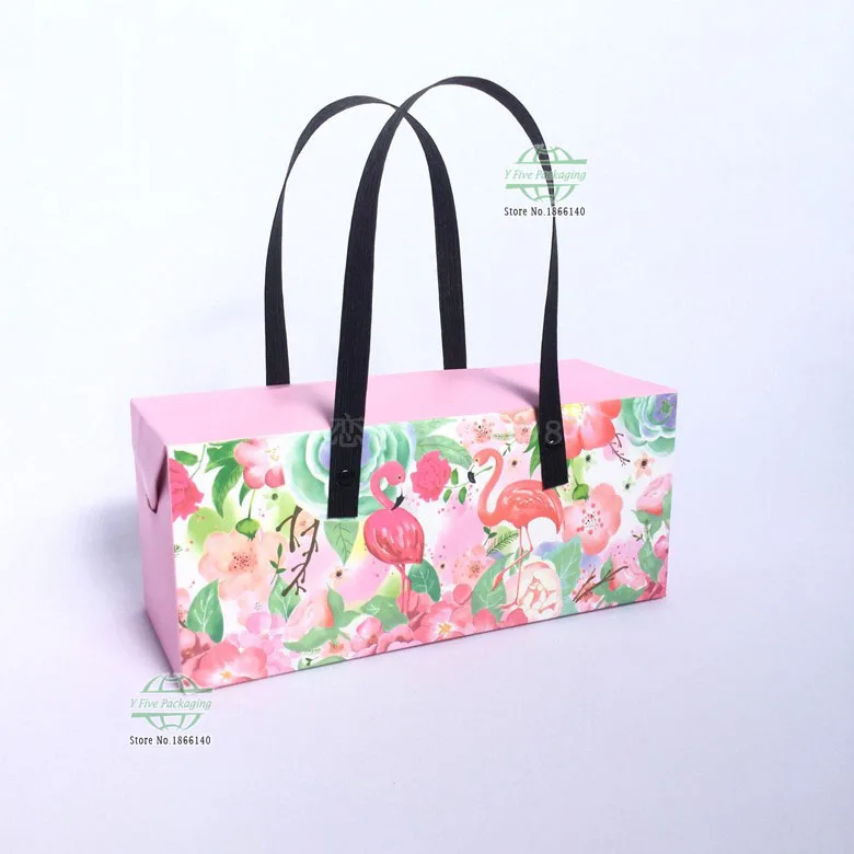 24.5*9.5*10.5cm Printing Kraft Paper Cake Box With Handle Wedding Paper Cardboard Food Package Bag 100pcs/lot Free shipping
24.5*9.5*10.5cm Printing Kraft Paper Cake Box With Handle Wedding Paper Cardboard Food Package Bag 100pcs/lot Free shipping