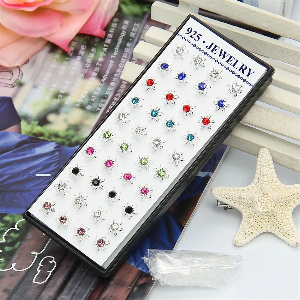 40pcs/bag Silver Color Earrings Character Charm Petals the Crystal That Mix Colour Female Silver Earrings Women Earrings
40pcs/bag Silver Color Earrings Character Charm Petals the Crystal That Mix Colour Female Silver Earrings Women Earrings