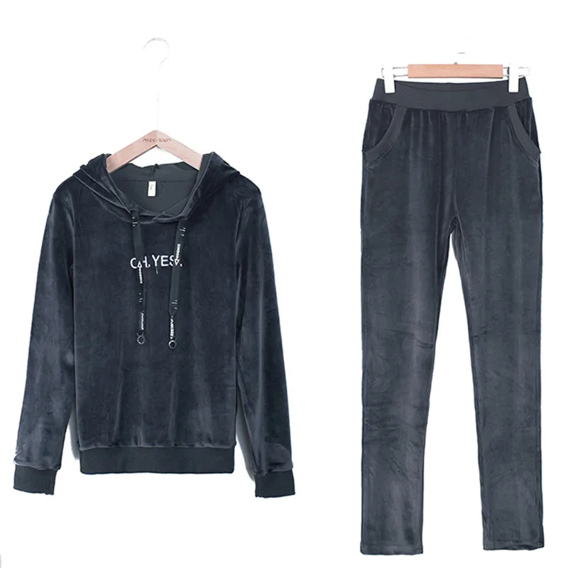 women suit autumn and winter velvet plus thick velvet leisure sports was thin belly trousers women two-piece
women suit autumn and winter velvet plus thick velvet leisure sports was thin belly trousers women two-piece