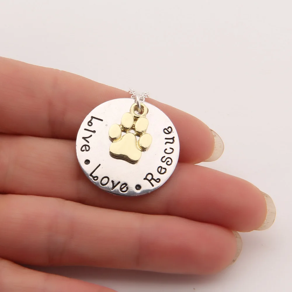 Live Love Rescue Pet Dog Paw Print Necklace Memorial Tag Necklaces Pendants Charm Women Choker Jewelry
Live Love Rescue Pet Dog Paw Print Necklace Memorial Tag Necklaces Pendants Charm Women Choker Jewelry