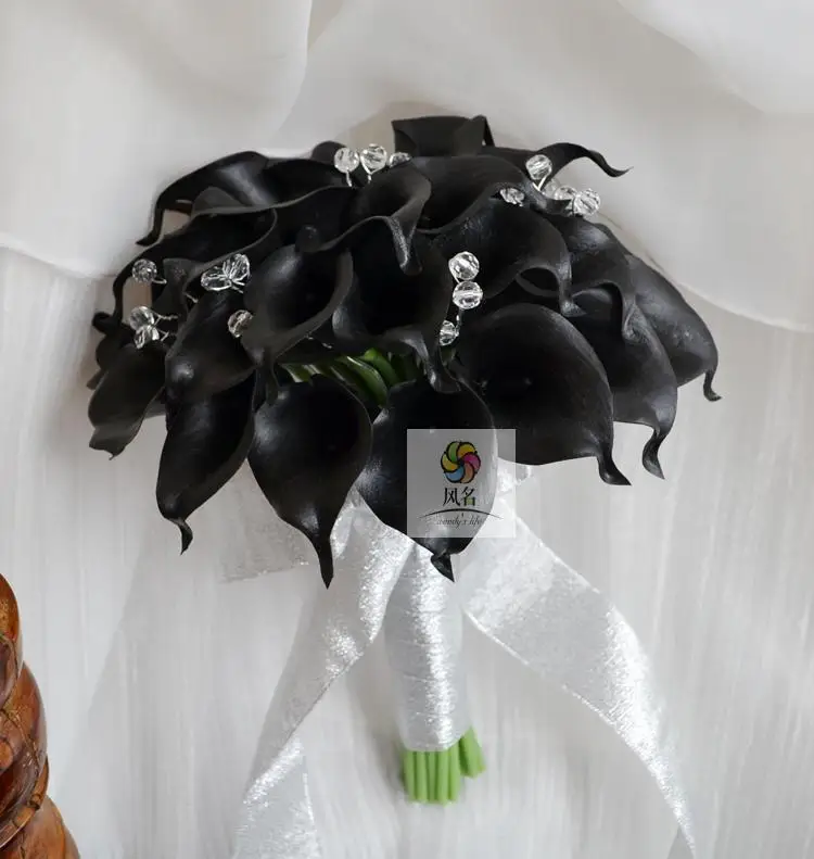 Фото Брендовый Свадебный букет для невесты черный цветок каллы из искусственной кожи
