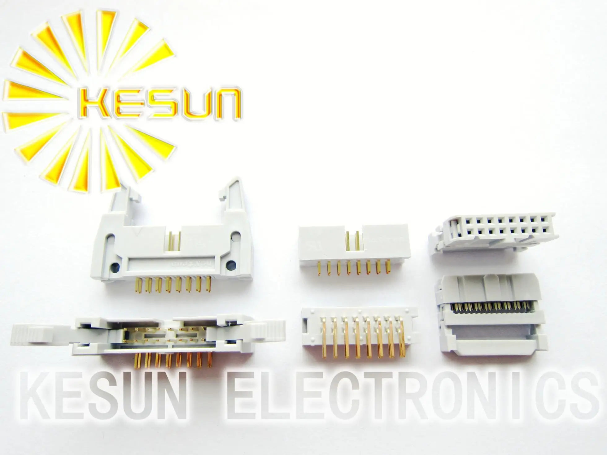 100 шт./лот фоторазъем под прямым углом 2,54 мм Full Gold 3U мужской корпус высокого качества
100 шт./лот фоторазъем под прямым углом 2,54 мм Full Gold 3U мужской корпус высокого качества