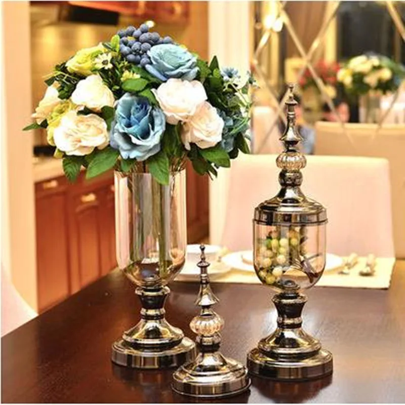 Beautiful European modern glass vase, home living room office dining table decoration gift
Beautiful European modern glass vase, home living room office dining table decoration gift