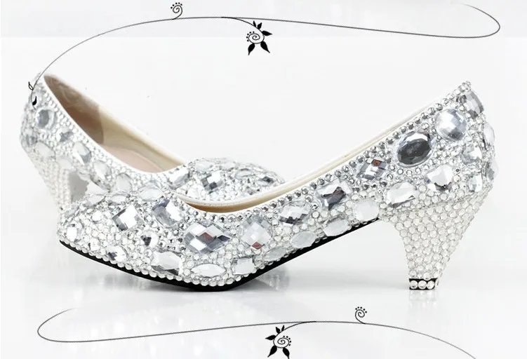 2018 Handmade Round Toe Shining Crystal Wedding Shoes Rhinestone Party Shoes Custom-made High heel Silver Women Dress Shoes
2018 Handmade Round Toe Shining Crystal Wedding Shoes Rhinestone Party Shoes Custom-made High heel Silver Women Dress Shoes