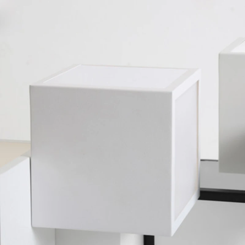 Modern simple geometric square box design ceiling lamp Nordic creative black paint iron acrylic bedroom decor LED dimmable light
Modern simple geometric square box design ceiling lamp Nordic creative black paint iron acrylic bedroom decor LED dimmable light