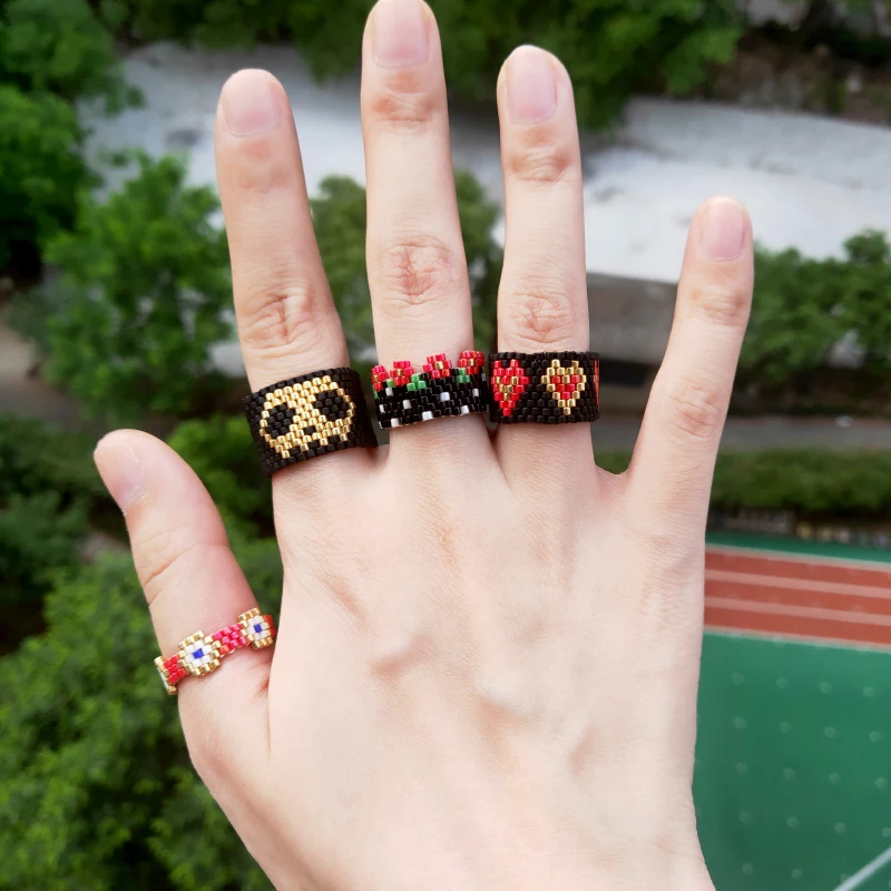 Fairywoo Ethnic Heart Punk Kolye Skeleton Black Red Flower Cute Coloful Heart Ring Set Woman Men Handmade Ring Holiday Gifts
Fairywoo Ethnic Heart Punk Kolye Skeleton Black Red Flower Cute Coloful Heart Ring Set Woman Men Handmade Ring Holiday Gifts