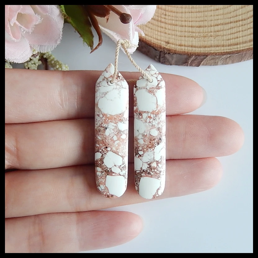 Birthday gift,Semi-precious stones,Natural Howlite fashion woman Earring pair,43x10x5mm,8.4g
Birthday gift,Semi-precious stones,Natural Howlite fashion woman Earring pair,43x10x5mm,8.4g
