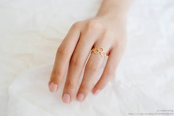 30pc Gold Silver Rolling Round Adjustable Ring Mother Day Gifts Couple Rings For Woman Wholesale
30pc Gold Silver Rolling Round Adjustable Ring Mother Day Gifts Couple Rings For Woman Wholesale