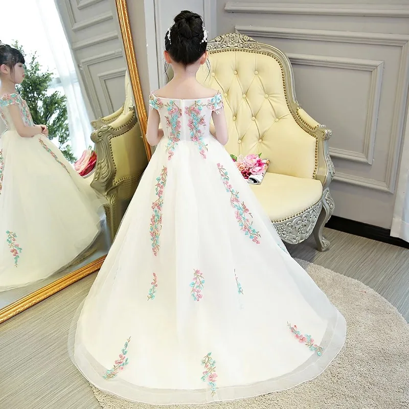 2019New High Quality Luxury Girls Children Embroidery Flowers Princess Dress Children Elegant Wedding Birthday Party Tail Dress
2019New High Quality Luxury Girls Children Embroidery Flowers Princess Dress Children Elegant Wedding Birthday Party Tail Dress