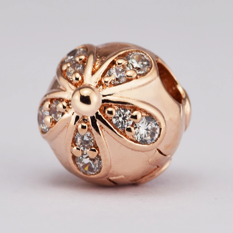 Fits For CKK Bracelets Dazzling Daisies Clip Charms with Rose Gold Color 100% 925 Sterling-Silver-Jewelry Beads Free Ship
Fits For CKK Bracelets Dazzling Daisies Clip Charms with Rose Gold Color 100% 925 Sterling-Silver-Jewelry Beads Free Ship