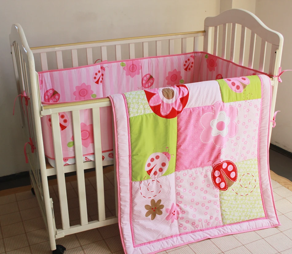 3PCS Flower Baby Crib Bedding Set Flower Crib Bedding Cot kit de berço,(4bumper+duvet+bed cover)
3PCS Flower Baby Crib Bedding Set Flower Crib Bedding Cot kit de berço,(4bumper+duvet+bed cover)