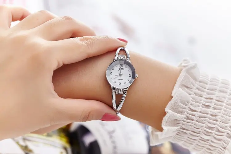 New Luxury Brand Quartz Watch Women Fashion Bracelet Watches Rhinestone Dress Stainless Steel Wristwatch reloj mujer Gift
New Luxury Brand Quartz Watch Women Fashion Bracelet Watches Rhinestone Dress Stainless Steel Wristwatch reloj mujer Gift
