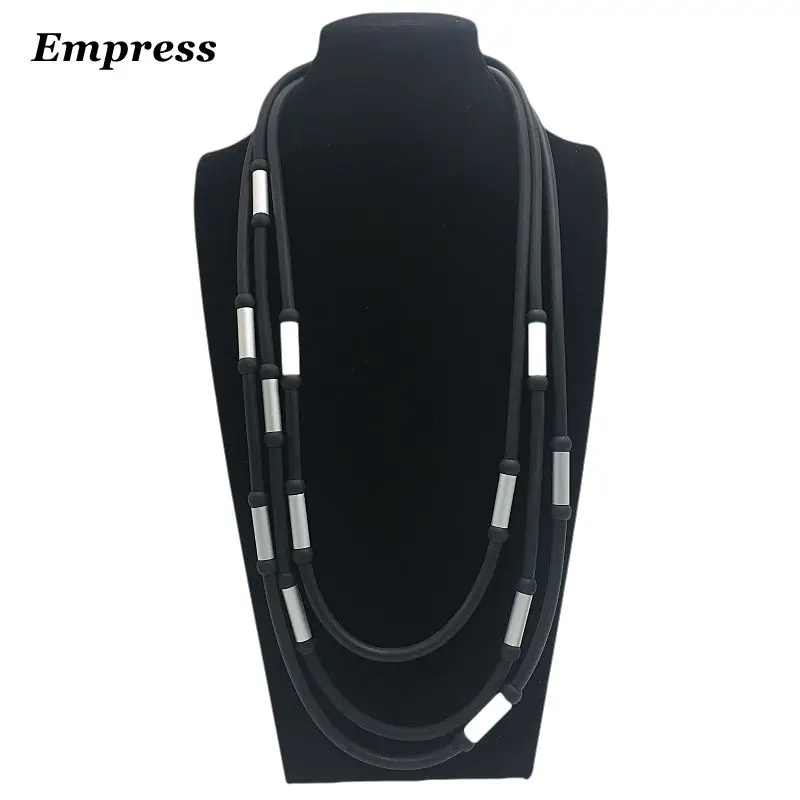 Empress DIY jewelry series women claim that handmade beaded retro soft foam aluminum tube necklace is lucky necklace XL012.
Empress DIY jewelry series women claim that handmade beaded retro soft foam aluminum tube necklace is lucky necklace XL012.