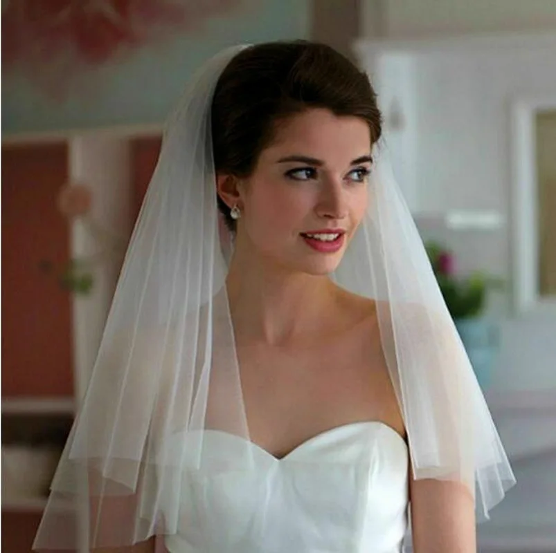 Simple Short Tulle Wedding Veils 5 Piece 2018 Bridal Veil For Bride White Ivory Wedding Accessorie With Comb velo de novia LT032
Simple Short Tulle Wedding Veils 5 Piece 2018 Bridal Veil For Bride White Ivory Wedding Accessorie With Comb velo de novia LT032