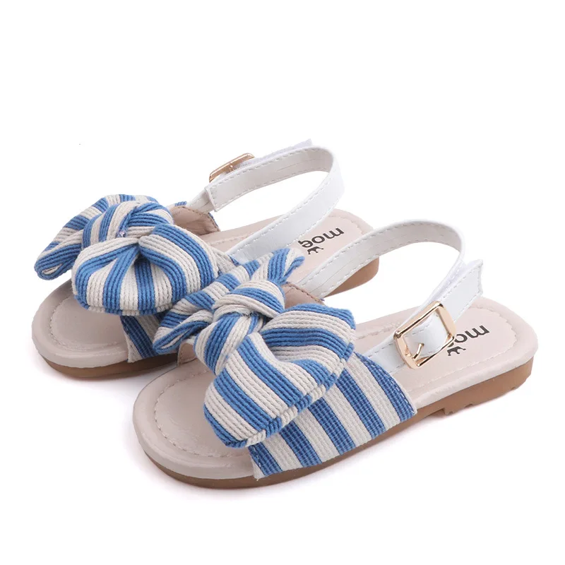 2020 summer new bow girl soft bottom princess shoes children fashion wild sandals and slippers baby light sandals casual
2020 summer new bow girl soft bottom princess shoes children fashion wild sandals and slippers baby light sandals casual