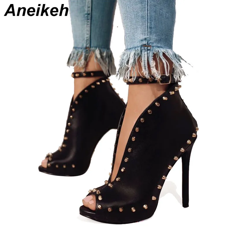 New Europe Popular Street Beat Rivet Shoes Fish Mouth High-heeled Catwalk sexy Rome Ankle Buckle Strap PU Heel 12cm Woman Boots
New Europe Popular Street Beat Rivet Shoes Fish Mouth High-heeled Catwalk sexy Rome Ankle Buckle Strap PU Heel 12cm Woman Boots