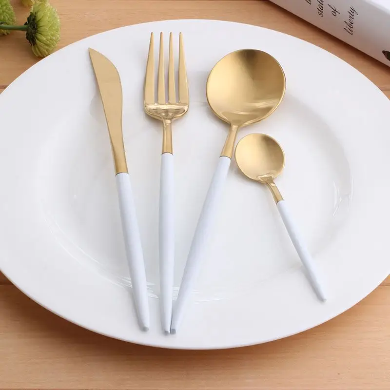 Japanese drawing cutlery four sets of stainless steel Western food, three pieces of steak knife and fork
Japanese drawing cutlery four sets of stainless steel Western food, three pieces of steak knife and fork