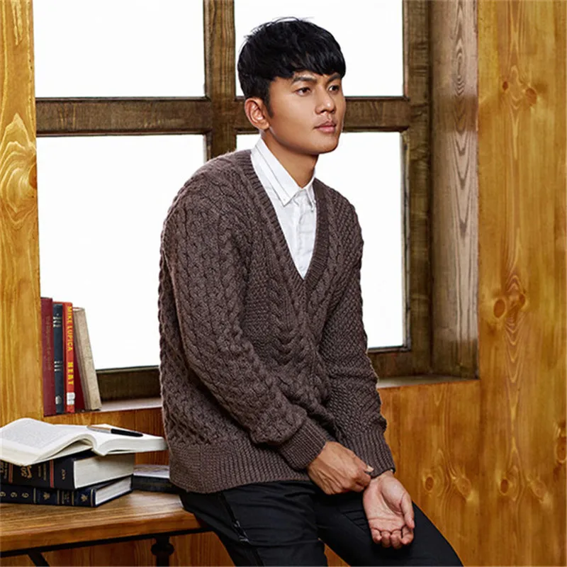 100% hand made pure wool knit men fashion twist striped low Vneck solid slim pullover sweater customized
100% hand made pure wool knit men fashion twist striped low Vneck solid slim pullover sweater customized