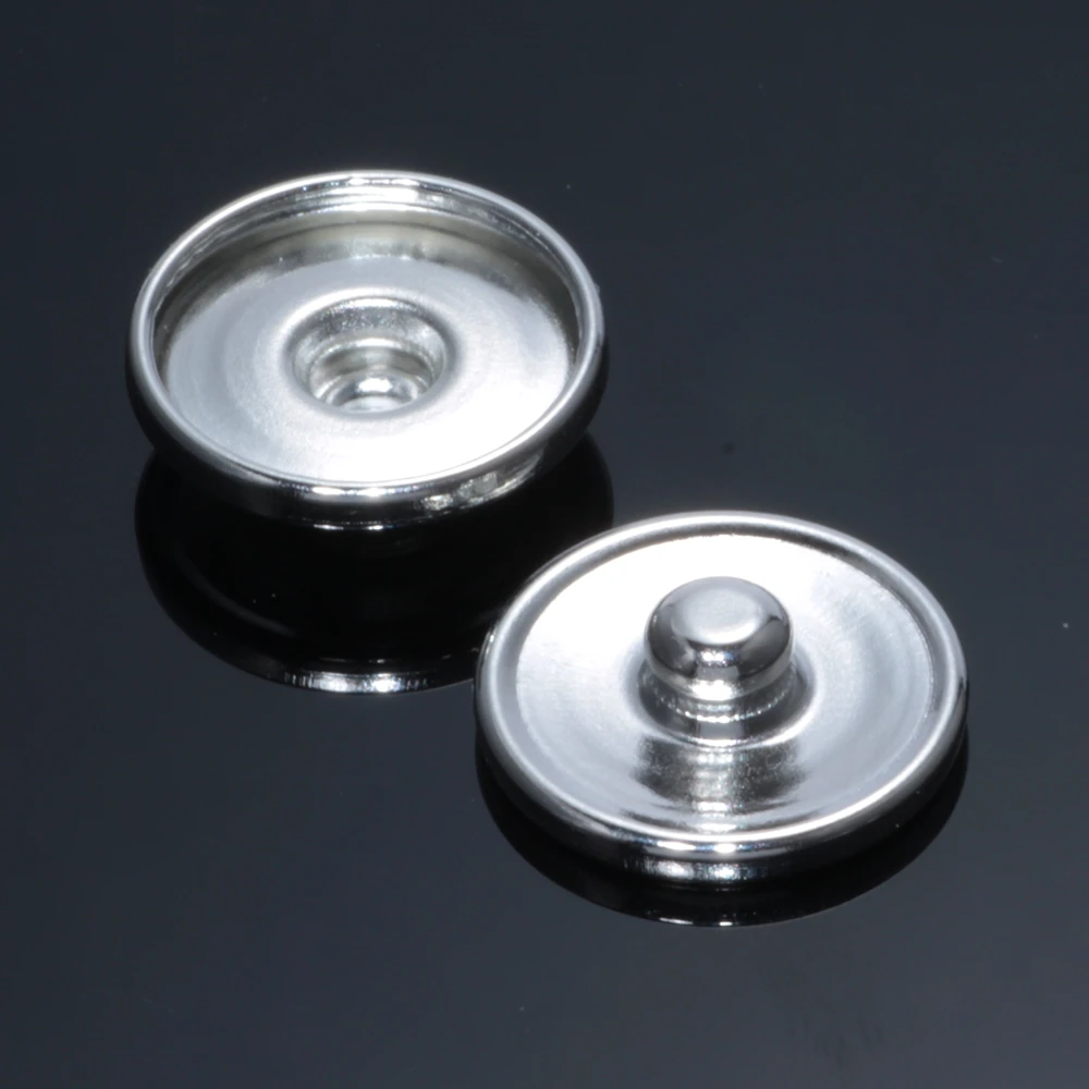 100pcs/lot Silver Plated Snap Accessories 10/16/18mm Snap Button Base For DIY Snap Bracelet Snap Jewelry
100pcs/lot Silver Plated Snap Accessories 10/16/18mm Snap Button Base For DIY Snap Bracelet Snap Jewelry
