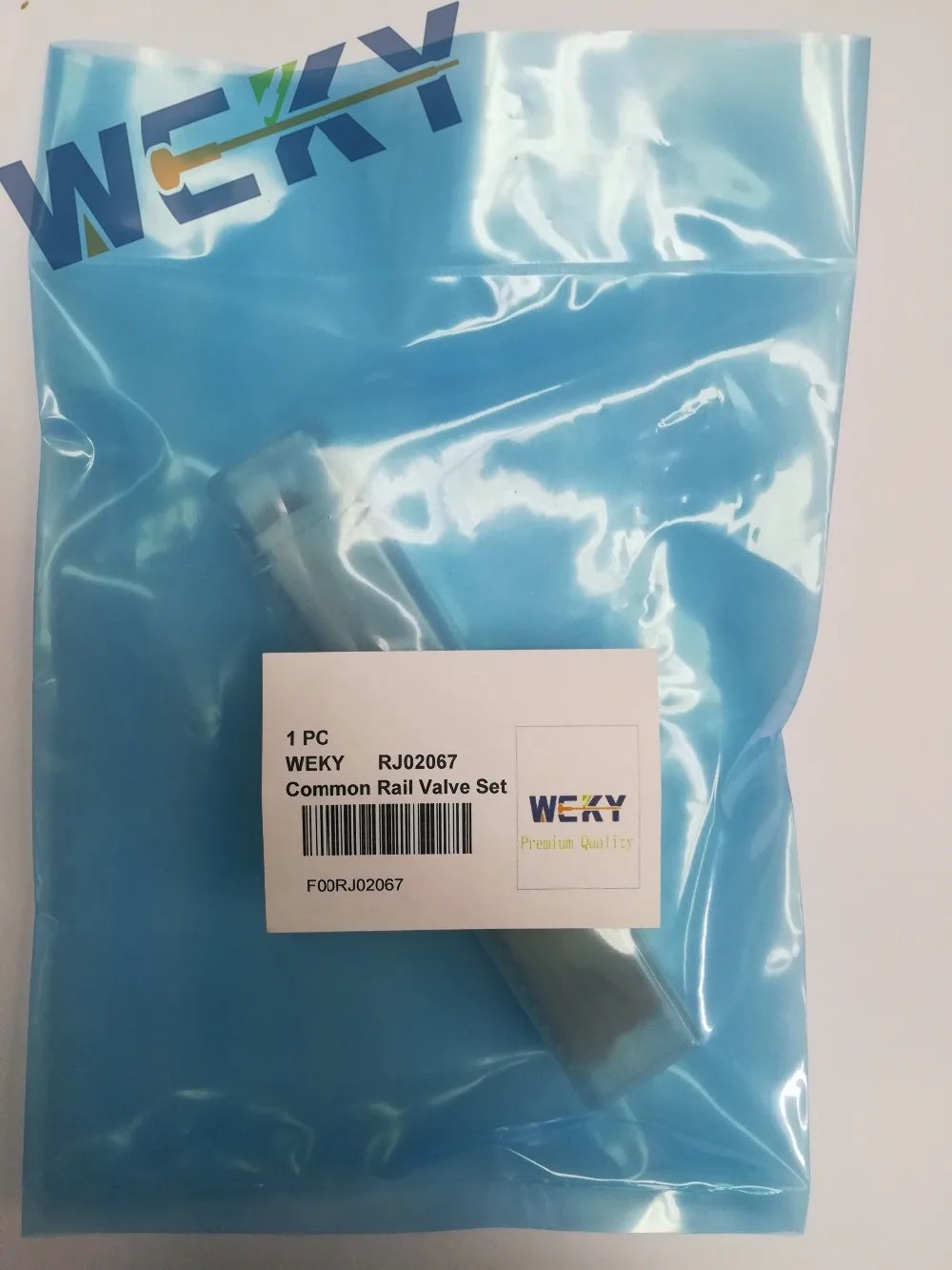 Hot Sale! Best Quality Common Rail Valve Set F00RJ02067 Control Valve set F 00R J02 067 For 0445120012/0 445 120 012
Hot Sale! Best Quality Common Rail Valve Set F00RJ02067 Control Valve set F 00R J02 067 For 0445120012/0 445 120 012