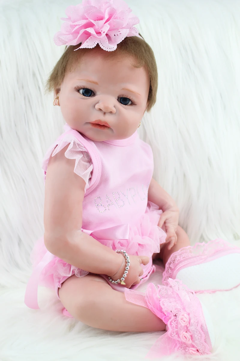 55cm Full Silicone Neeborn Baby Doll Girl Repainted 22" Realistic Vinyl Newborn Girl Baby Princess Dolls Lovely Birthday Gift
55cm Full Silicone Neeborn Baby Doll Girl Repainted 22" Realistic Vinyl Newborn Girl Baby Princess Dolls Lovely Birthday Gift
