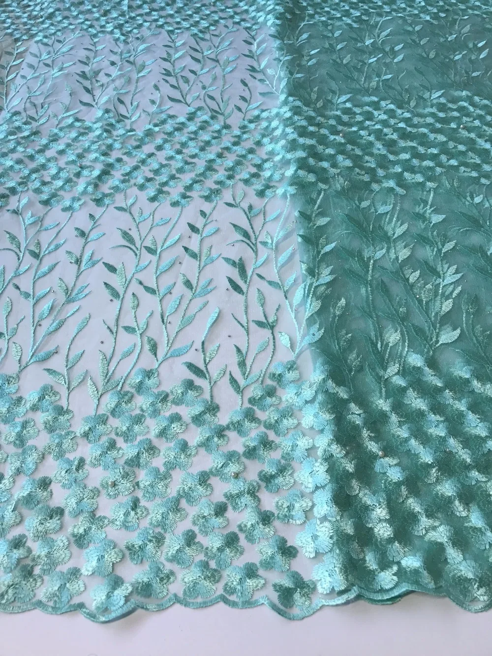 African Cotton Swiss Voile Lace Fabric High Quality Stones Swiss Voile Lace In Switzerland cotton african lace fabric Violet ZJ
African Cotton Swiss Voile Lace Fabric High Quality Stones Swiss Voile Lace In Switzerland cotton african lace fabric Violet ZJ