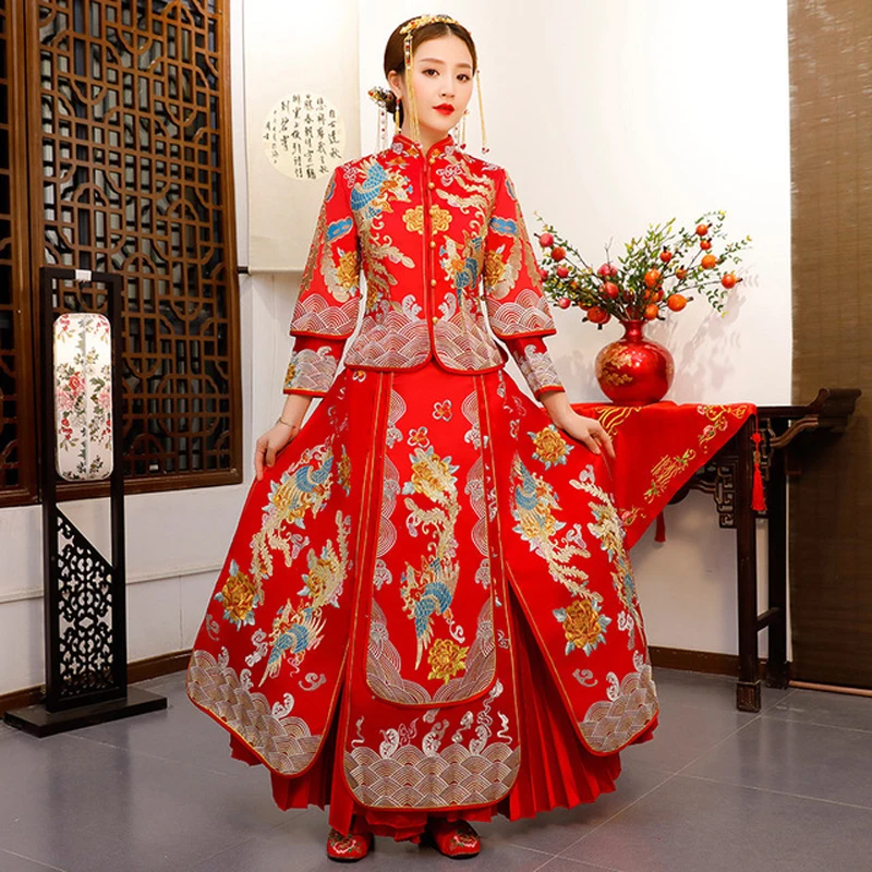 

Красное китайское свадебное платье-Ципао для невесты, традиционное свадебное вечернее платье с вышивкой дракона и феникса, Qipao