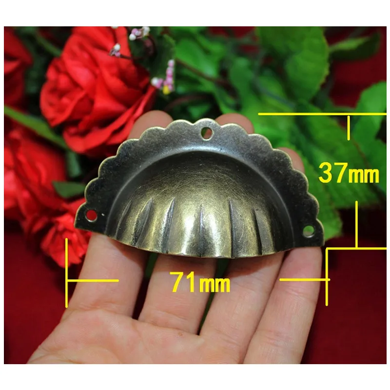 71*37mm Metal Handle Kitchen Drawer Cabinet Door Handle Furniture Knobs Cupboard Antique Hardware Shell Pull Handles,2Pcs
71*37mm Metal Handle Kitchen Drawer Cabinet Door Handle Furniture Knobs Cupboard Antique Hardware Shell Pull Handles,2Pcs