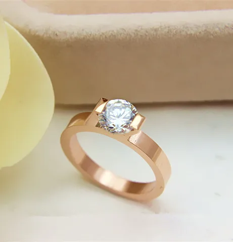 Очаровательное кольцо для девочки 1Ct с круглой огранкой I-J кольцо из настоящего серебра 925 пробы для женщин подарок на Новый год
Очаровательное кольцо для девочки 1Ct с круглой огранкой I-J кольцо из настоящего серебра 925 пробы для женщин подарок на Новый год