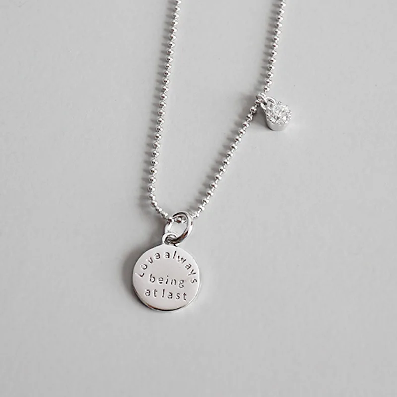 1pc Authentic 925 Sterling silver engraved letters Disc Coin geometric &Zirconia round pendant necklace Fine Jewelry XLx317
1pc Authentic 925 Sterling silver engraved letters Disc Coin geometric &Zirconia round pendant necklace Fine Jewelry XLx317