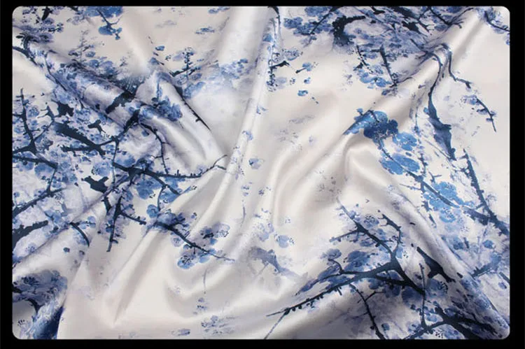 Heavy Blue and White Inkjet Stretch Fabrics Dress Silk Cheongsam Silk Fabric Wholesale High Quality Silk Cloth Per Meter
Heavy Blue and White Inkjet Stretch Fabrics Dress Silk Cheongsam Silk Fabric Wholesale High Quality Silk Cloth Per Meter