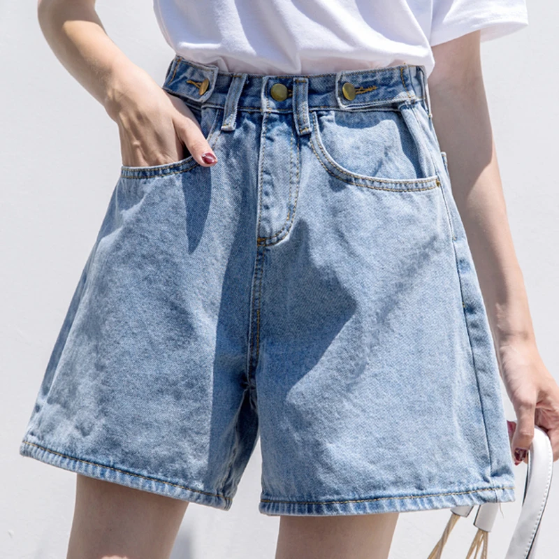 2019 Summer High Quality Shorts Jeans Female Waist Button Design High Waist Shorts Women 98%Cotton Casual Jeans Sweet Student
2019 Summer High Quality Shorts Jeans Female Waist Button Design High Waist Shorts Women 98%Cotton Casual Jeans Sweet Student