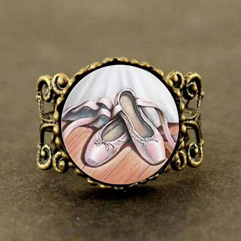 Ballet art Ring Dance Pink Ballerina Slippers Dancer jewelry steampunk mens new women charm
Ballet art Ring Dance Pink Ballerina Slippers Dancer jewelry steampunk mens new women charm