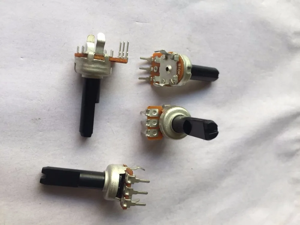 Original new 100% 12 Type B10K single potentiometer half axis length 20MM 3pin volume rotating potentiometer (SWITCH)
Original new 100% 12 Type B10K single potentiometer half axis length 20MM 3pin volume rotating potentiometer (SWITCH)