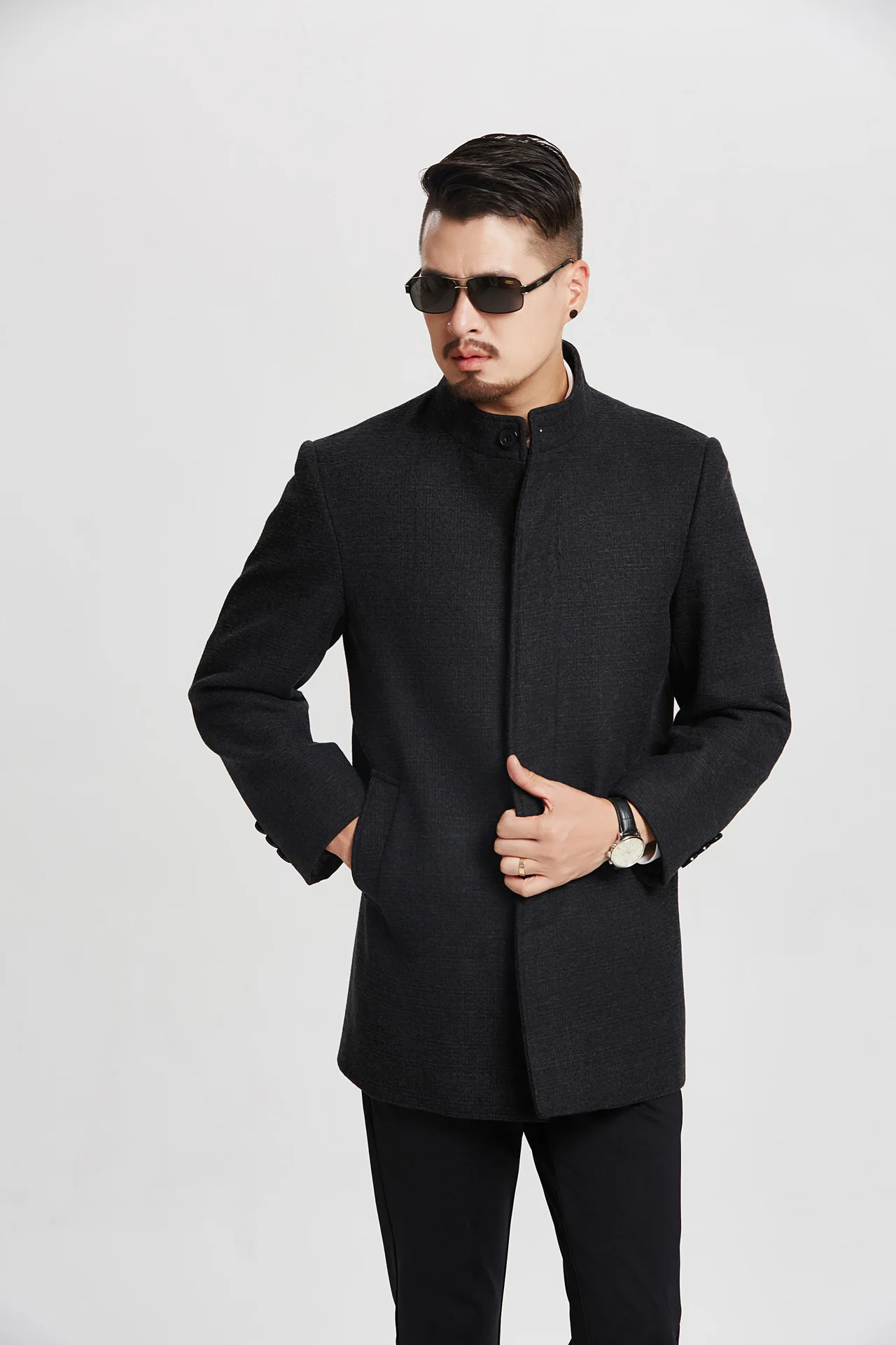 New Winter mens warm Wool Blends trench coat Solid Casual Jackets long woolen cashmere coat men slim fit casual thick overcoat
New Winter mens warm Wool Blends trench coat Solid Casual Jackets long woolen cashmere coat men slim fit casual thick overcoat