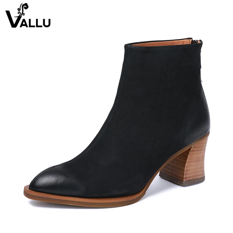 2020 VALLU Autumn winter leather women's short boots thick heel high-heeled pointed leather warm women's shoes
2020 VALLU Autumn winter leather women's short boots thick heel high-heeled pointed leather warm women's shoes