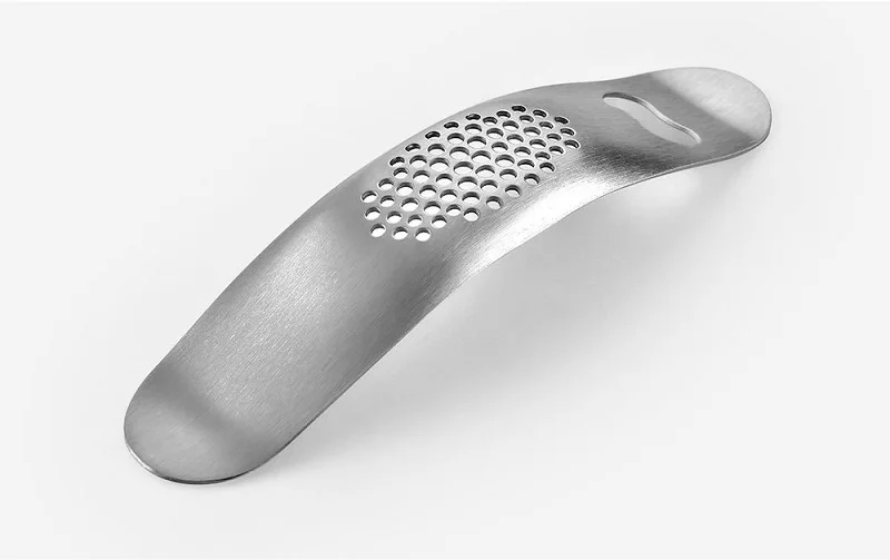 2 in 1 Stainless Steel Garlic Press and Bottle Opener Manual Garlic Paste Tool Kitchen Gadget Accessories W8114
2 in 1 Stainless Steel Garlic Press and Bottle Opener Manual Garlic Paste Tool Kitchen Gadget Accessories W8114