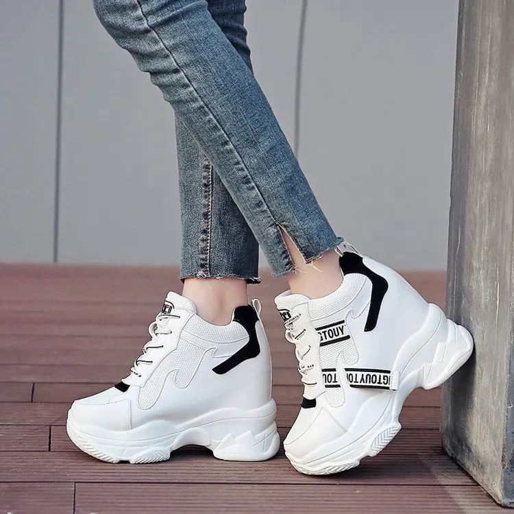 2022 New Casual Platform Shoes Women Fashion Brand White Sneaker Lady Autumn chaussure female footware Breathable Soft
2022 New Casual Platform Shoes Women Fashion Brand White Sneaker Lady Autumn chaussure female footware Breathable Soft