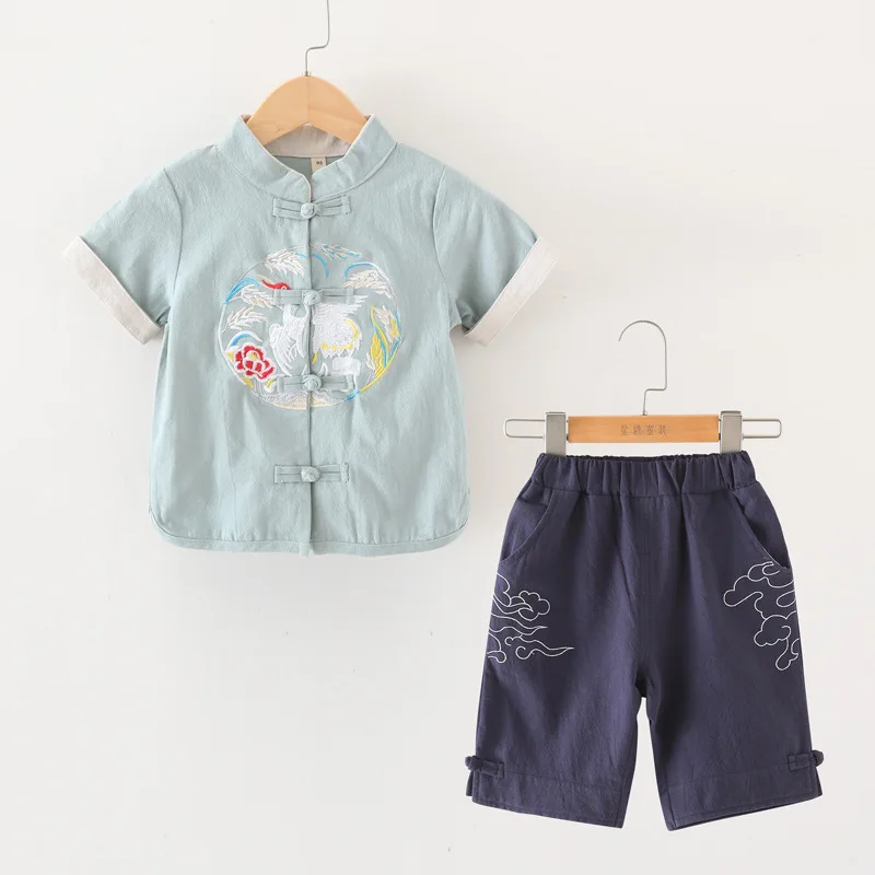 New Boys Traditional Chinese Clothing Summer Retro Tang Suit Boys T-Shirt +Shorts Chinese Dance Costumes Hanfu Kids Child SL1035
New Boys Traditional Chinese Clothing Summer Retro Tang Suit Boys T-Shirt +Shorts Chinese Dance Costumes Hanfu Kids Child SL1035