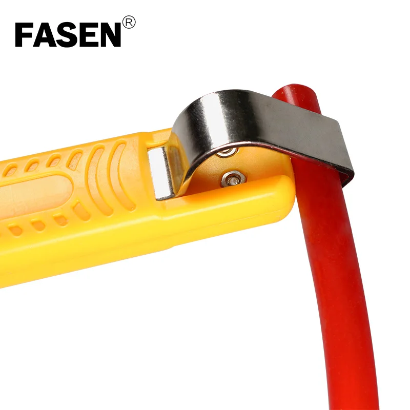LY25-3/LY25-5 wire stripper knife PVC,rubber,PTFE silicone 8-28mm/28-35mm cable stripping knife mini electrician knife
LY25-3/LY25-5 wire stripper knife PVC,rubber,PTFE silicone 8-28mm/28-35mm cable stripping knife mini electrician knife