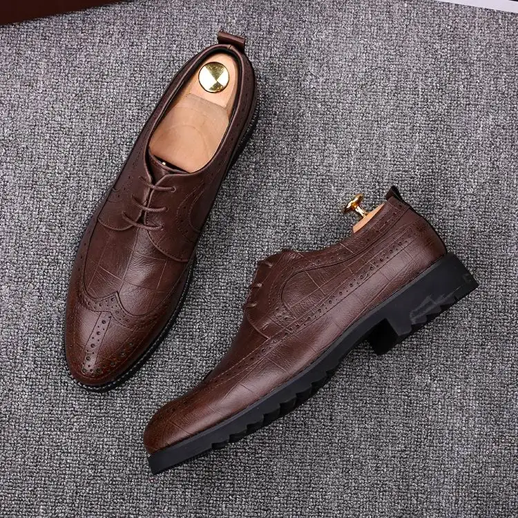 ERRFC British Style Men Brogue Shoes Fashion Brown Lace Up Business Leisure PU Leather Shoes Office Career Leisure Shoes 38-44
ERRFC British Style Men Brogue Shoes Fashion Brown Lace Up Business Leisure PU Leather Shoes Office Career Leisure Shoes 38-44