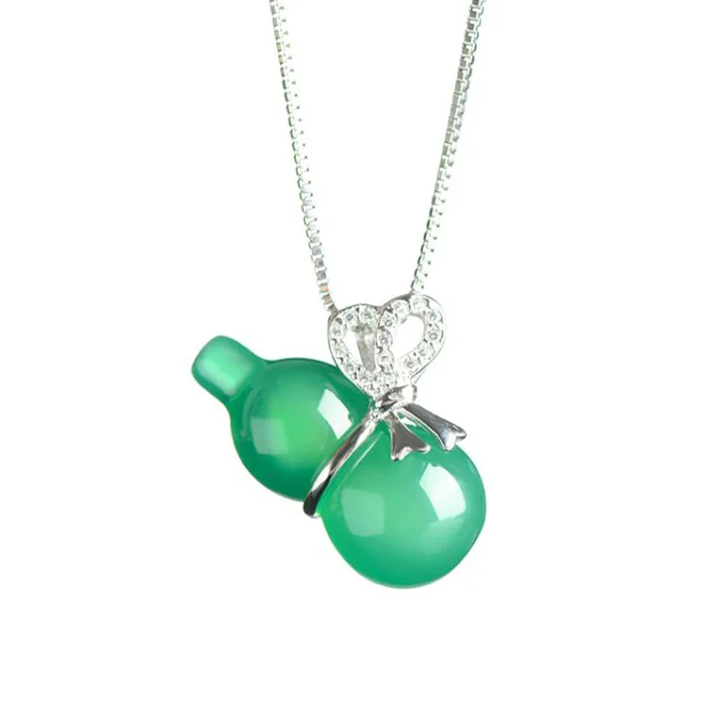 Natural Green Jade Medullary Pendants with 925 Silver Chain Necklace Gourd Shape Lucky Blessing Women Jewelry
Natural Green Jade Medullary Pendants with 925 Silver Chain Necklace Gourd Shape Lucky Blessing Women Jewelry
