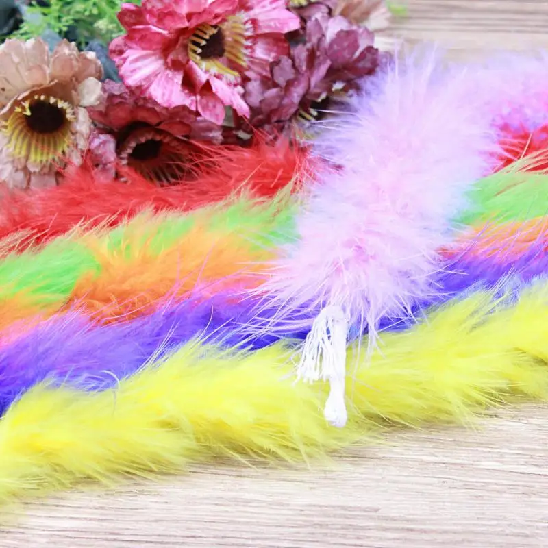 1pcs 10g 2yards/Length fluffy feather boa super quality marabou feather boa for party/costumes/shawl turkey feather boa
1pcs 10g 2yards/Length fluffy feather boa super quality marabou feather boa for party/costumes/shawl turkey feather boa